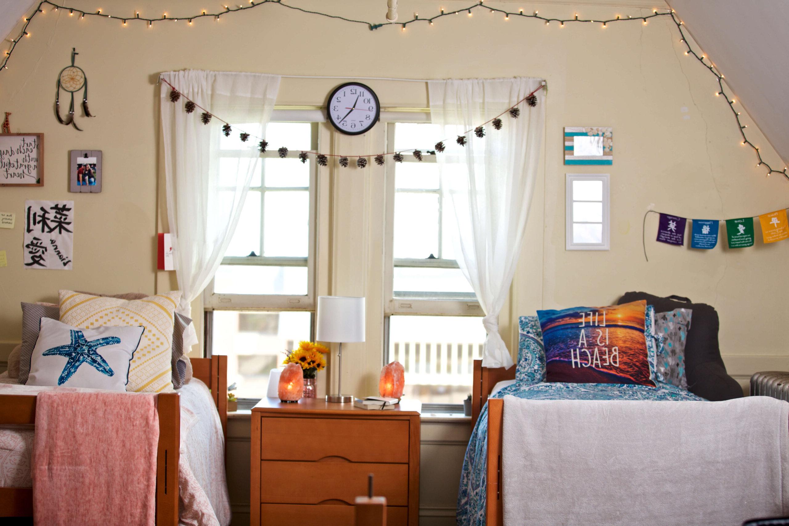 Photo of a dorm room in O'Leary Hall